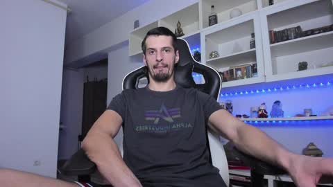 Todd online show from January 25, 1:54 am