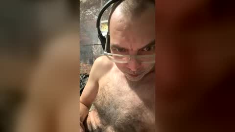 toddpascoe77 online show from June 18, 8:53 am