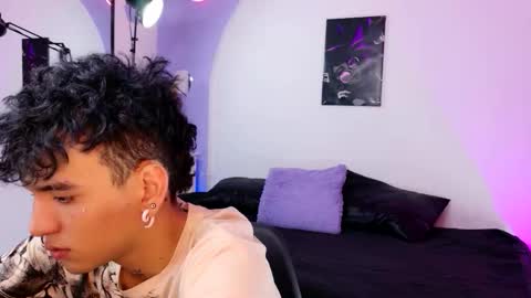 todoroki_g online show from December 15, 2:57 pm