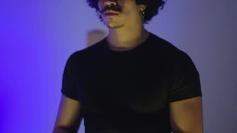 tokyo_oo online show from November 18, 12:41 pm