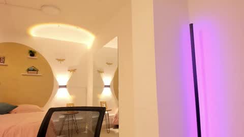 Tokyo  online show from October 14, 3:42 am