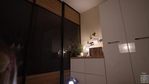 Sage. TG channel  online show from April 1, 8:50 pm