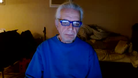 tom112292014 online show from February 15, 6:44 pm