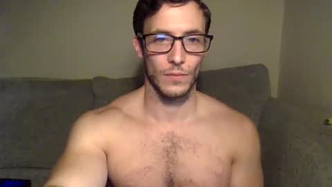 tom90ukx online show from December 12, 5:48 pm