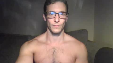 tom90ukx online show from February 14, 4:41 pm