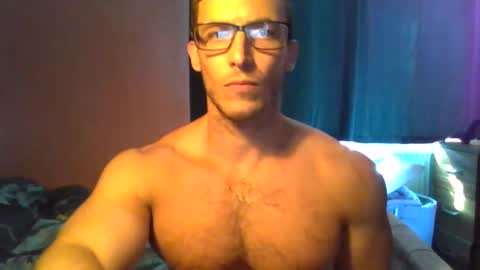 tom90ukx online show from September 22, 12:31 pm