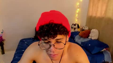 Tom Blue online show from November 12, 4:20 pm