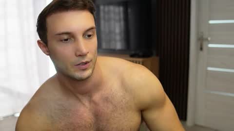 Tom online show from September 25, 6:53 am