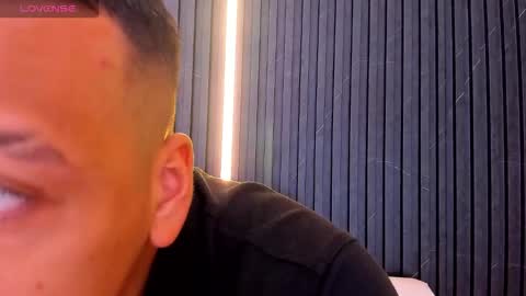 Tom muscle1 online show from October 16, 12:16 pm