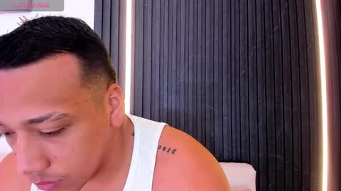 Tom muscle1 online show from November 7, 12:18 pm