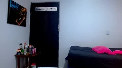 Blue online show from May 23, 8:49 pm