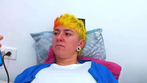 Blue online show from December 20, 4:36 pm