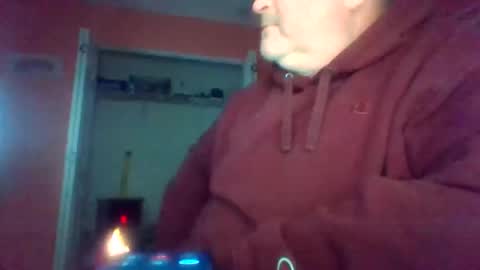 tomcat4848 online show from March 8, 2:37 am