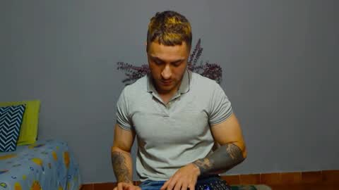 tomDavisXl online show from October 13, 10:01 pm