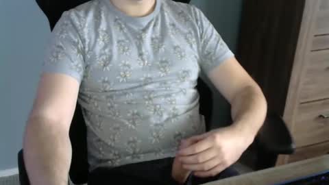 tomin3m online show from January 17, 12:14 pm