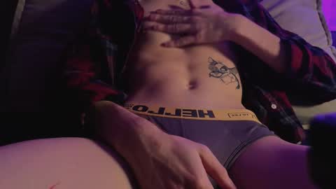 Tommie online show from December 4, 5:40 am