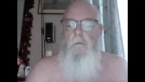 Tommie online show from September 28, 1:53 pm