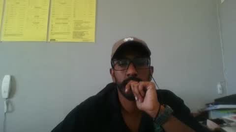 Snapshot of tommy_007_vercetti chatting on September 16, 9:23 am Tommy Vercetti online show from September 16, 9:23 am