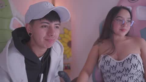 Blue  online show from November 28, 7:21 pm