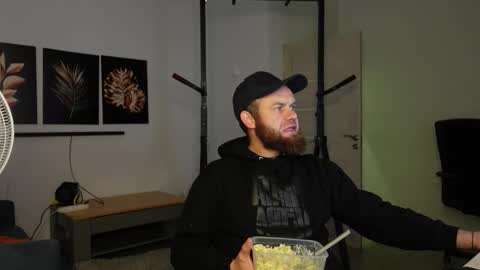  tommy burnzzz  online show from November 19, 6:46 am