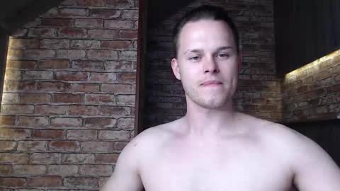 tommy_fleckk online show from September 26, 12:57 pm