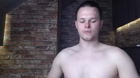 tommy_fleckk online show from September 28, 7:50 am