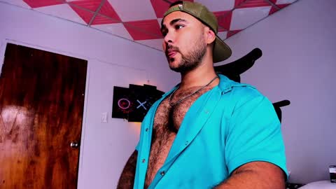 tommy_sccott online show from January 27, 3:15 am