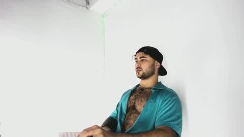 tommy_sccott online show from October 14, 2:47 am