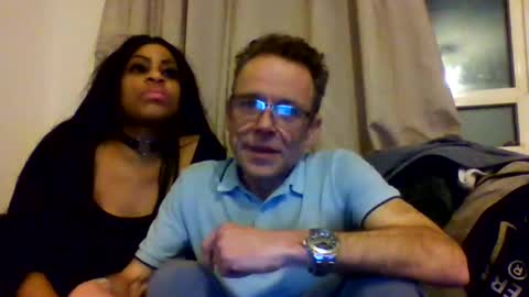 tommyandtomara online show from April 16, 8:09 pm