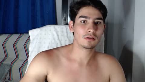 tommycutee21 online show from November 30, 5:47 am