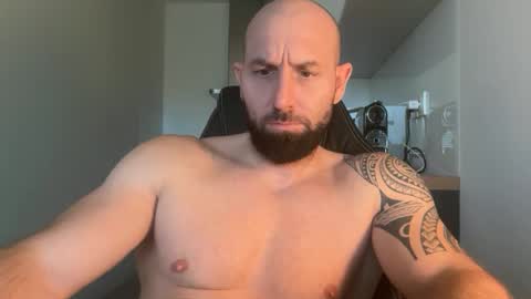 Thomas Fit online show from October 14, 12:52 pm