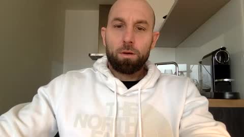 Thomas Fit online show from February 6, 10:25 am