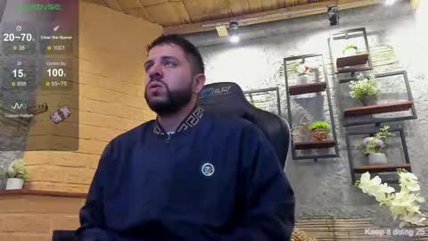 Snapshot of tomsloan_ chatting on February 27, 11:17 am Sr. Thomas online show from February 27, 11:17 am