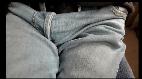 Tom online show from October 27, 2:50 pm