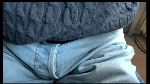 Tom online show from October 30, 3:12 pm