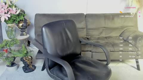 tomy_scott6 online show from September 24, 12:12 pm