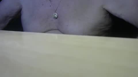 Snapshot of tonicaxondo_22 chatting on September 13, 10:56 pm tonicaxondo_22 online show from September 13, 10:56 pm