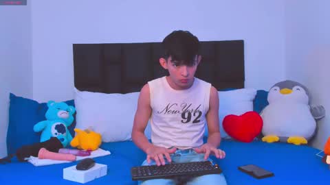 Tonny online show from March 5, 6:54 am