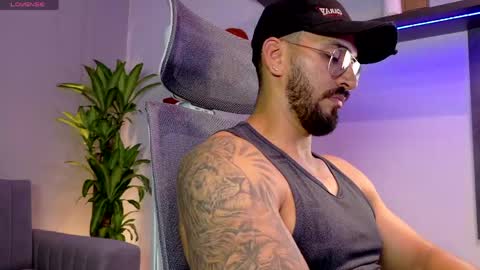 tony muscle1 online show from June 6, 7:31 pm