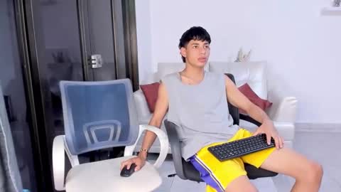 tony paul online show from December 15, 10:26 pm