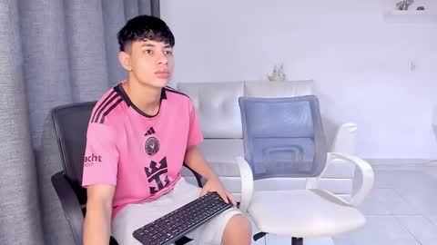 tony paul online show from February 4, 1:06 pm