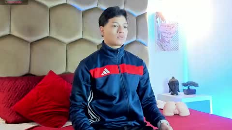 tony_petrov online show from June 7, 2:00 pm