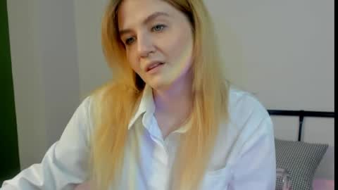 Tonya online show from April 18, 6:59 am