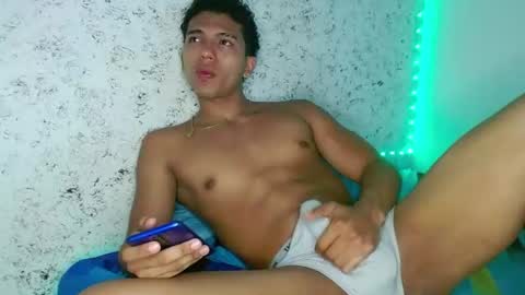 tonydesire_ online show from June 25, 8:25 pm