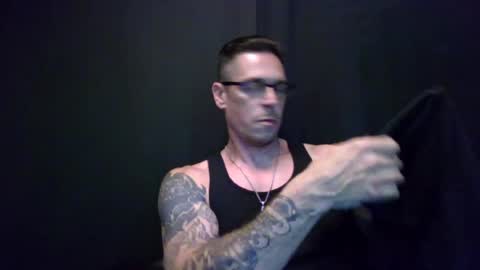 tonyrz343 online show from July 1, 1:47 am