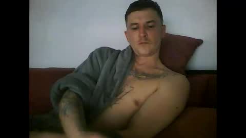 tonystrawberry online show from March 24, 9:10 pm