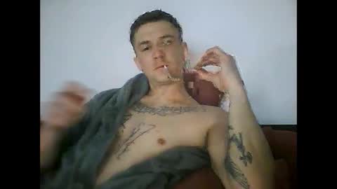 tonystrawberry online show from April 4, 2:29 am