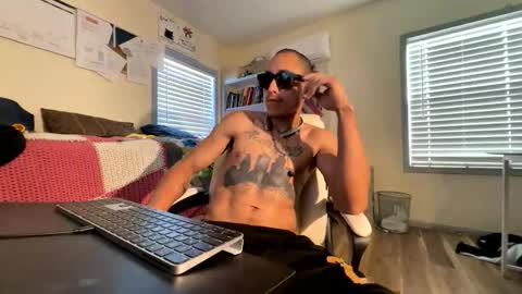 tonyterror22 online show from February 1, 5:10 pm