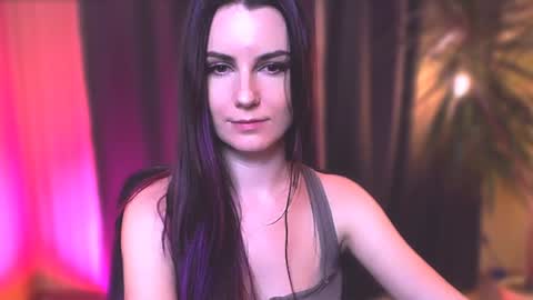 Snapshot of too_beautiful chatting on December 29, 9:41 pm Elizabeth online show from December 29, 9:41 pm