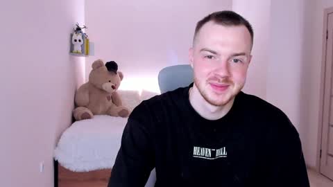 toohornyserj online show from January 11, 11:24 pm